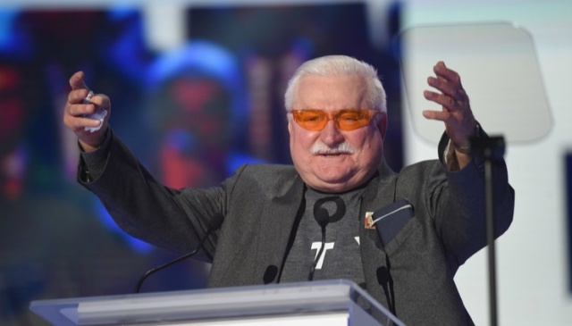 Lech Walesa beim Cinema for Peace Foreign Policy and Human rights Dinner im Reichstag